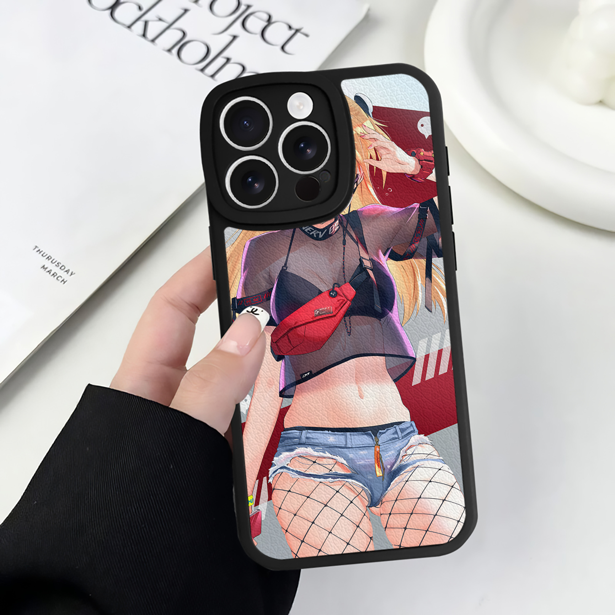 （画像用） EVA 新世紀エヴァンゲリオン 【iPhone 16シリーズ対応】シリコンスマホケース（レザー調） 材質：シリコン